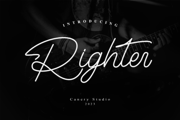 Righter Font: A Clear Signature for Editorial Design